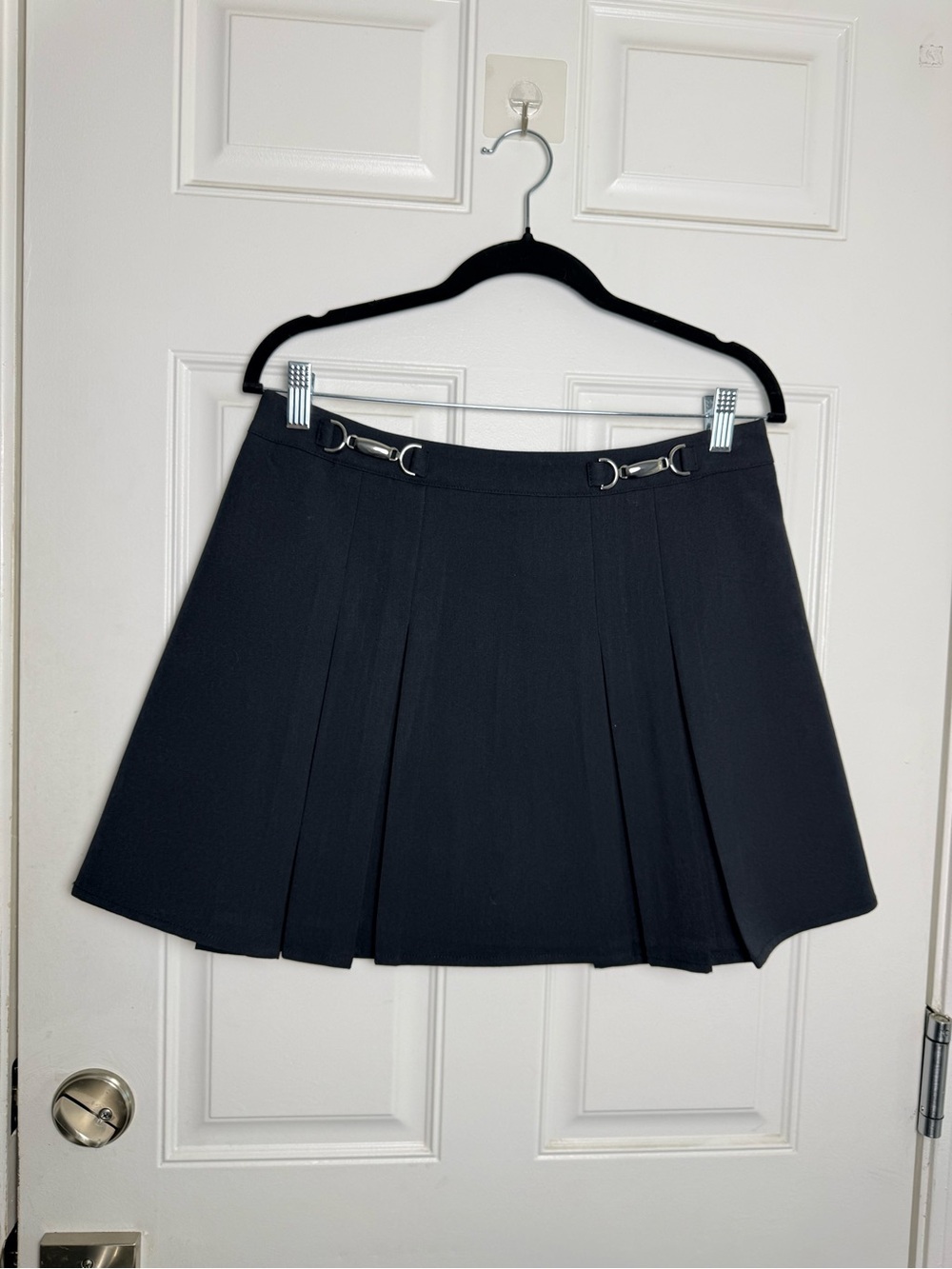 Commense Black Pleated A-Line Mini Skort with Metal Ring Detail
